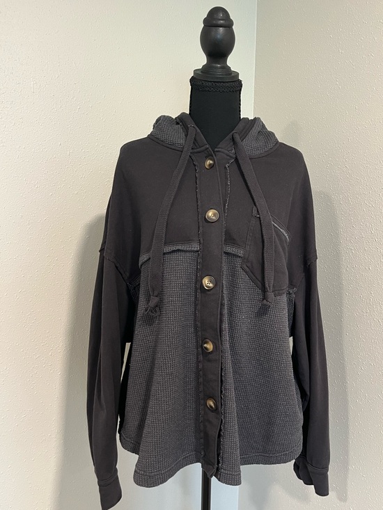 American Eagle Outfitters Jackets & Blazers - American Eagle Lived In Relaxed Hooded Button-Up Jacket in Charcoal-XSMALL